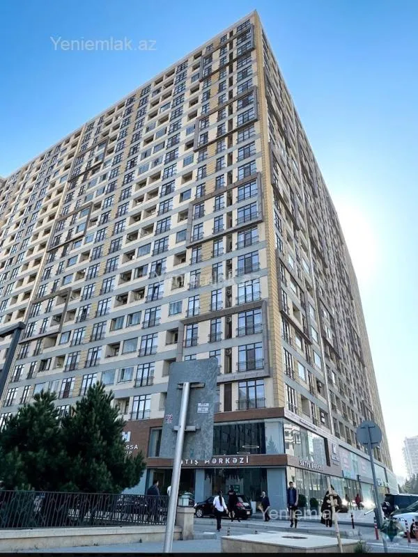 Satılır 3 otaqlı yeni tikili 75 m²