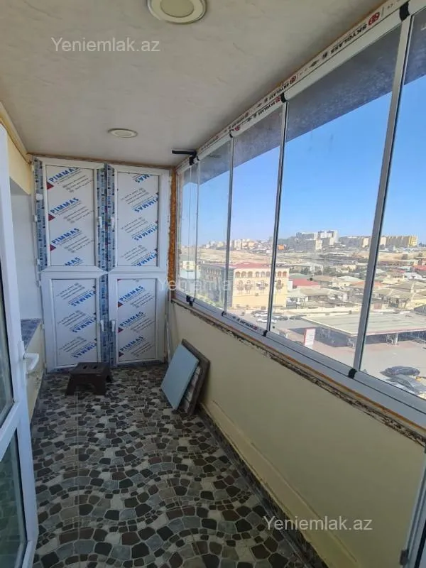 Satılır 2 otaqlı köhnə tikili 67 m²