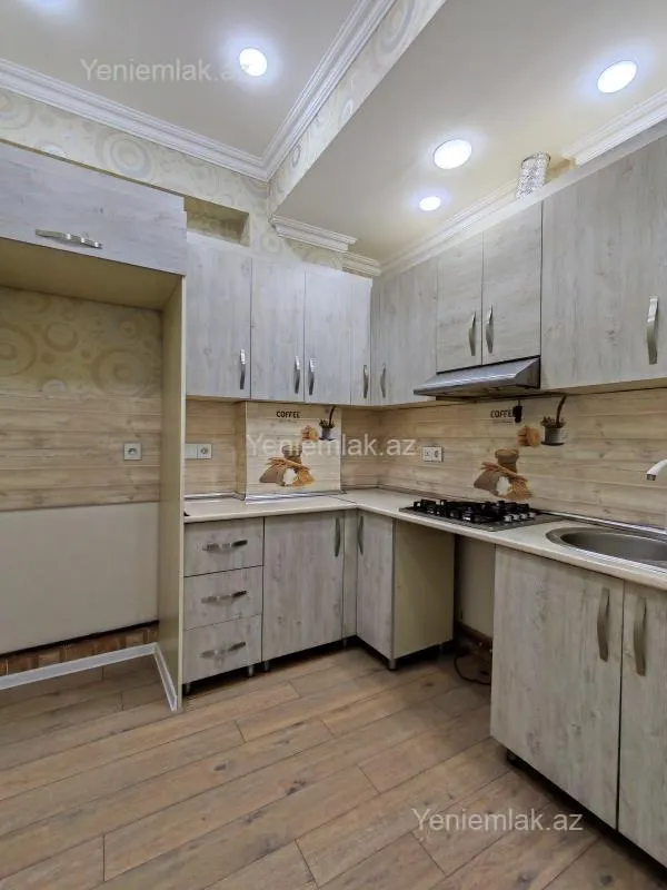 Satılır 2 otaqlı yeni tikili 60 m²