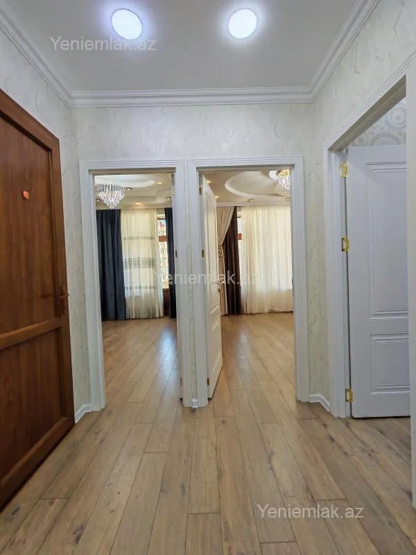 Satılır 2 otaqlı yeni tikili 60 m²