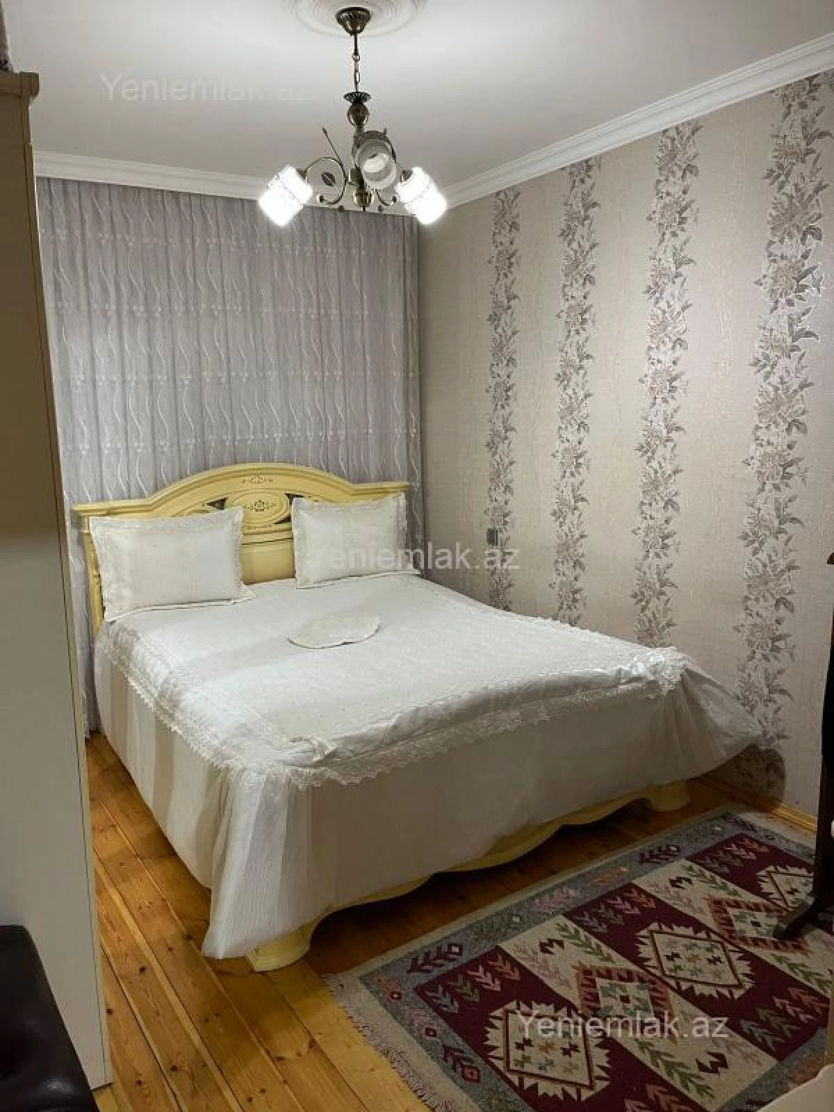 Satılır 4 otaqlı köhnə tikili 96 m²