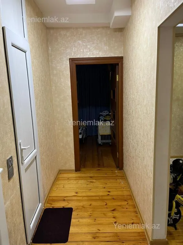 Satılır 4 otaqlı köhnə tikili 96 m²