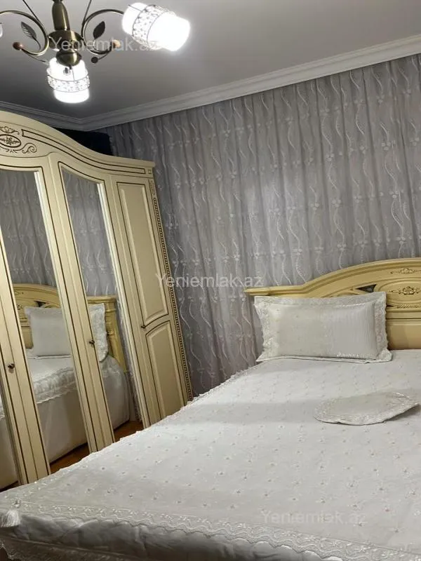 Satılır 4 otaqlı köhnə tikili 96 m²