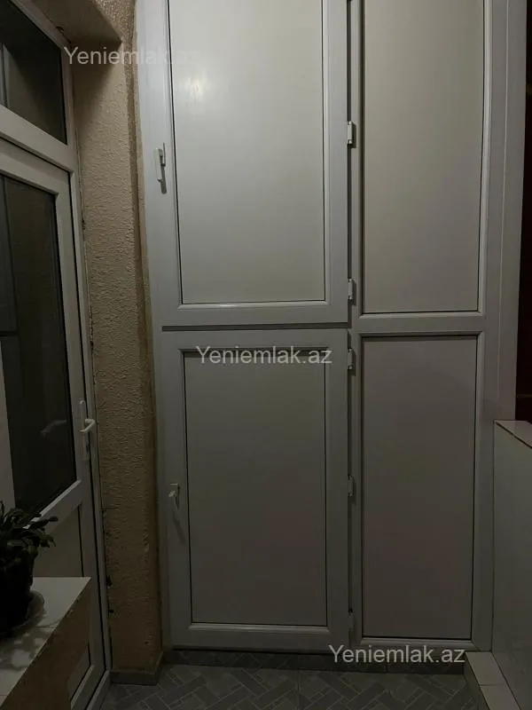 Satılır 4 otaqlı köhnə tikili 96 m²