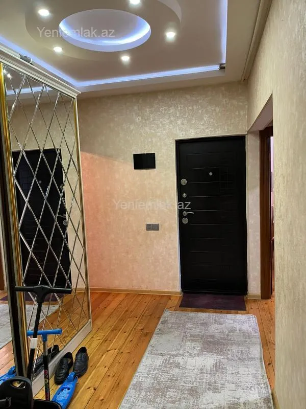 Satılır 4 otaqlı köhnə tikili 96 m²