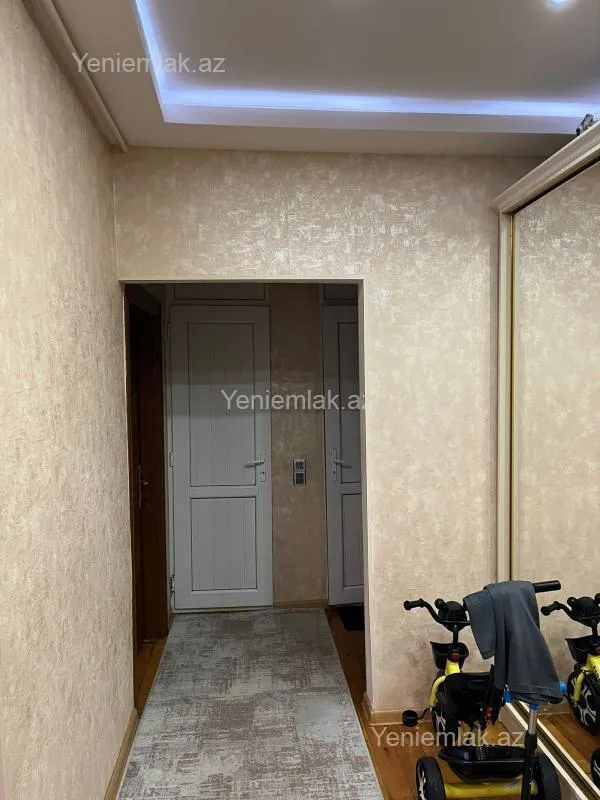 Satılır 4 otaqlı köhnə tikili 96 m²