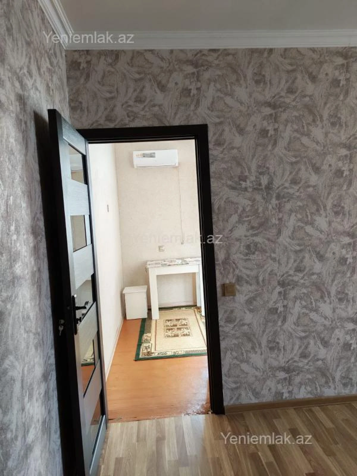 Satılır 1 otaqlı köhnə tikili 36 m²