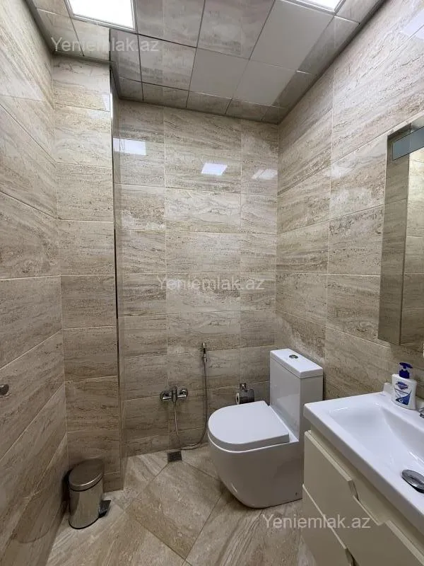 Satılır 2 otaqlı yeni tikili 102 m²