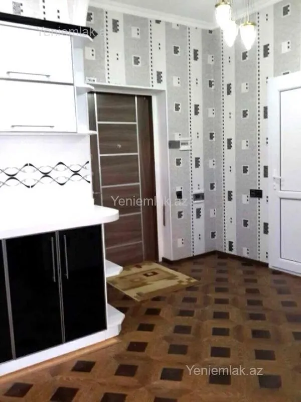 Satılır 2 otaqlı yeni tikili 60 m²