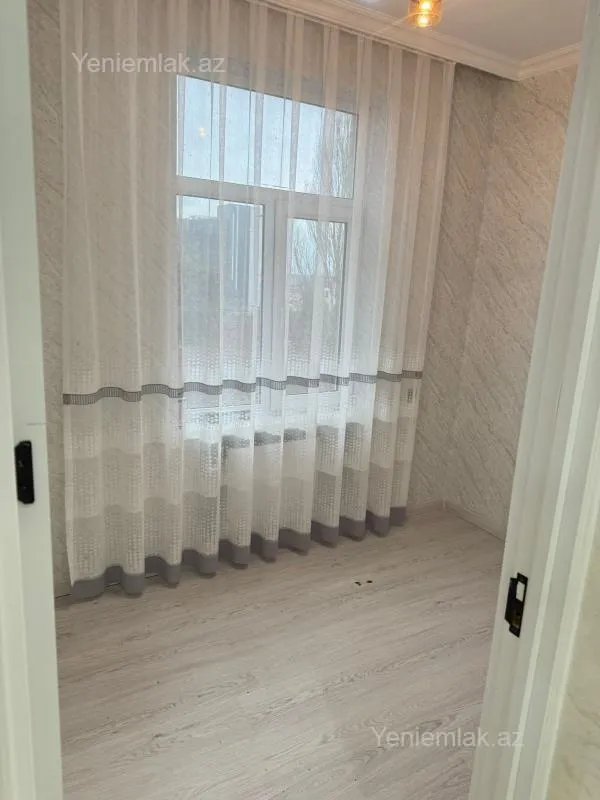 Satılır 3 otaqlı köhnə tikili 55 m²