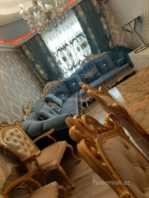 Satılır 2 otaqlı köhnə tikili 70 m²