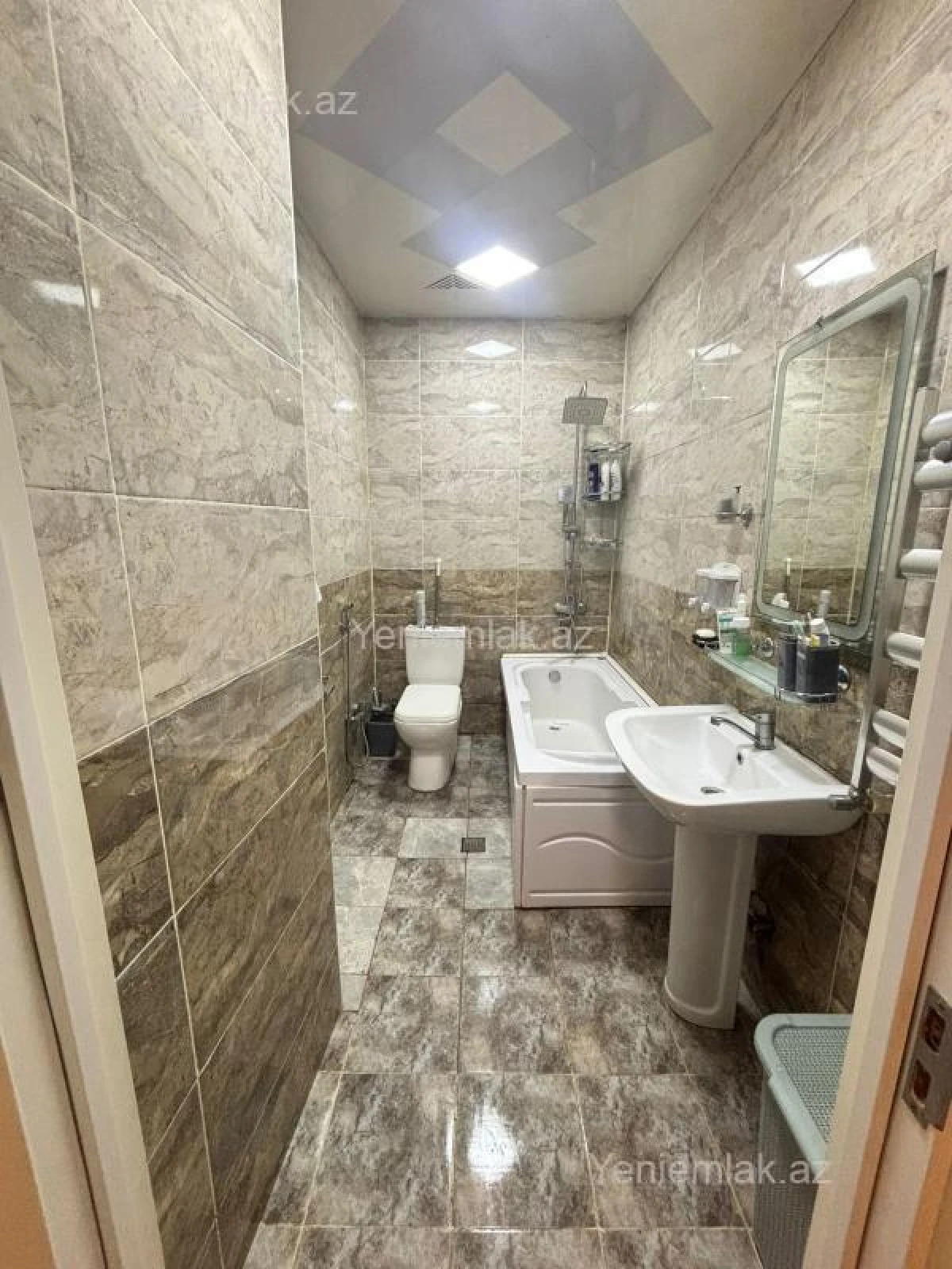 Satılır 2 otaqlı yeni tikili 50 m²