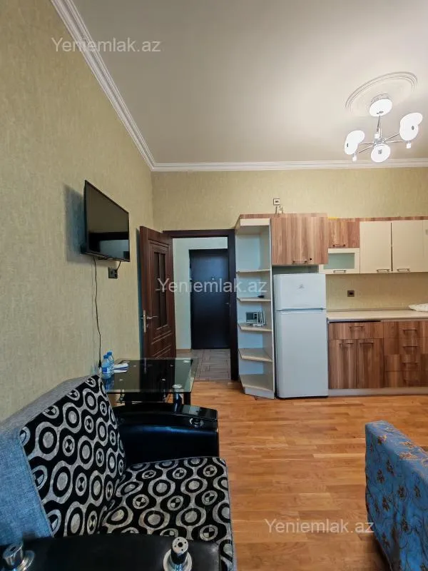 Satılır 2 otaqlı yeni tikili 40 m²
