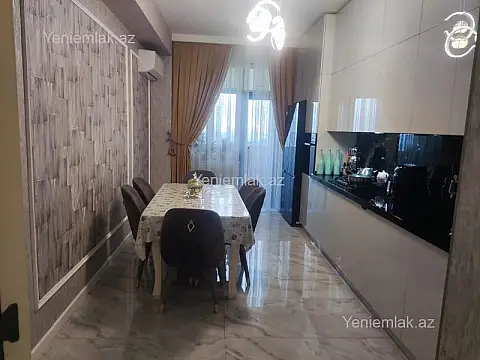 Satılır 3 otaqlı yeni tikili 135 m²