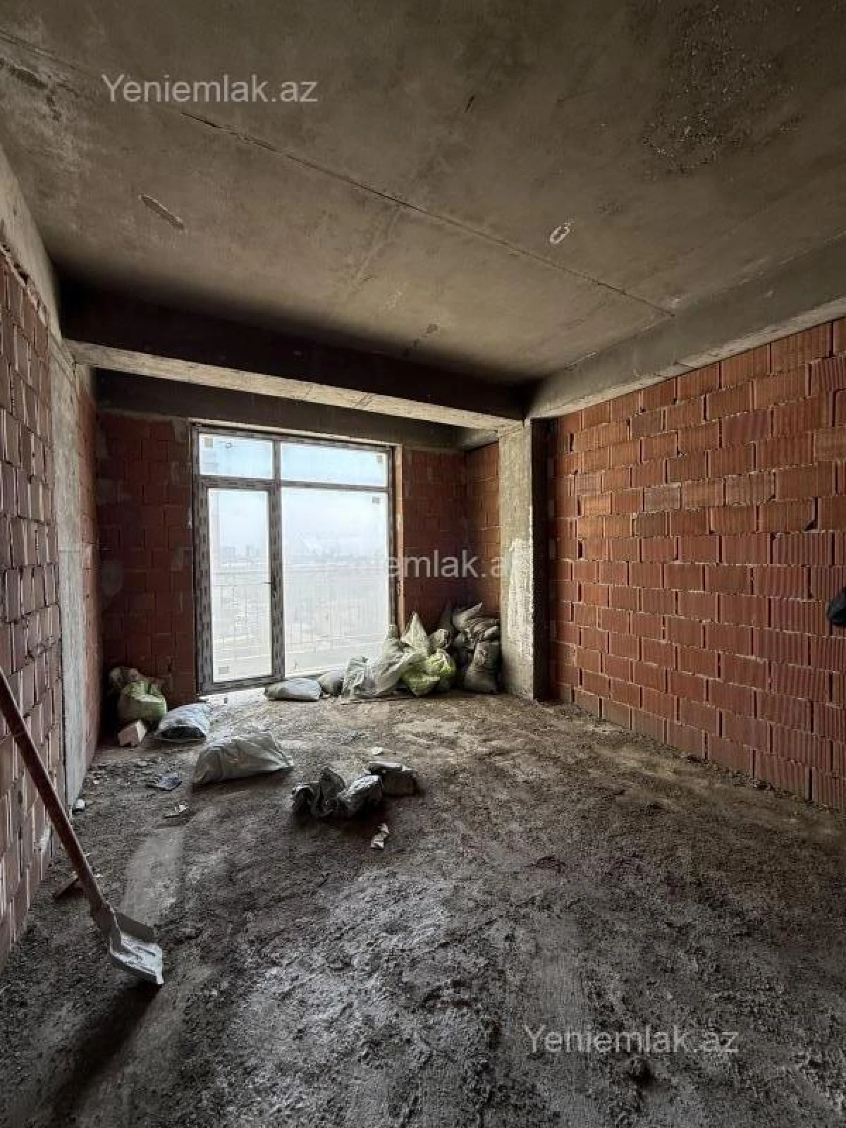 Satılır 3 otaqlı yeni tikili 121 m²