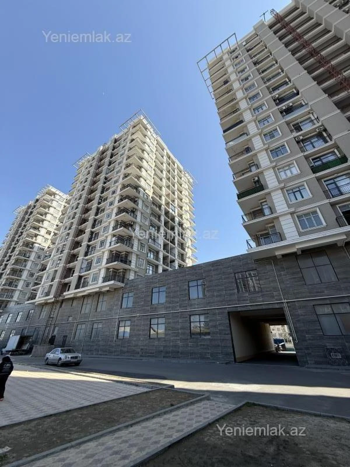 Satılır 3 otaqlı yeni tikili 121 m²