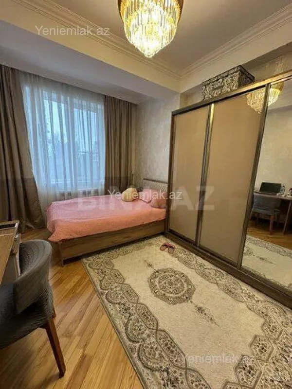 Satılır 6 otaqlı yeni tikili 110 m²