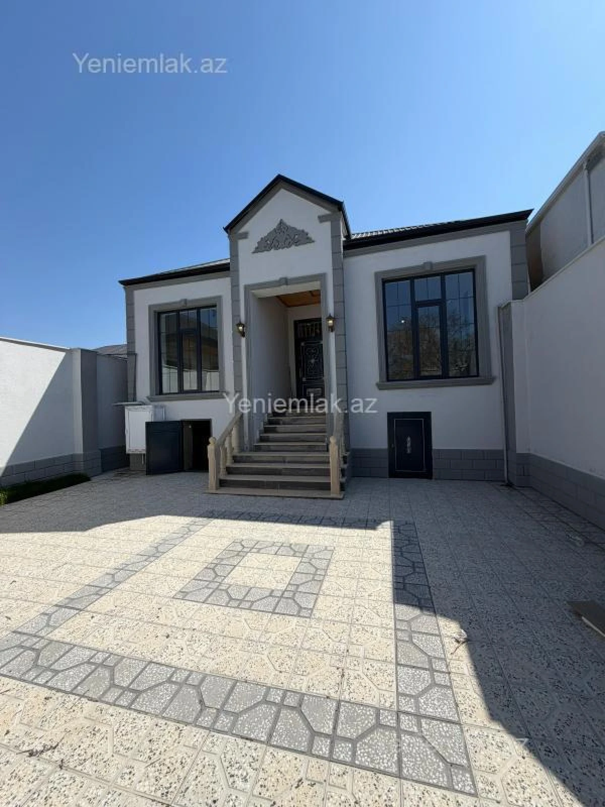 Satılır 4 otaqlı həyət evi 120 m²