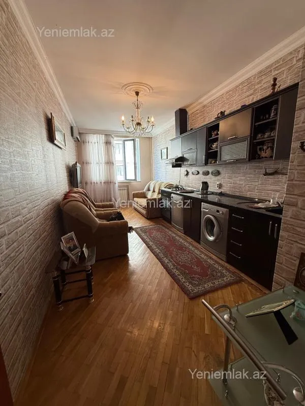 Satılır 2 otaqlı yeni tikili 67 m²