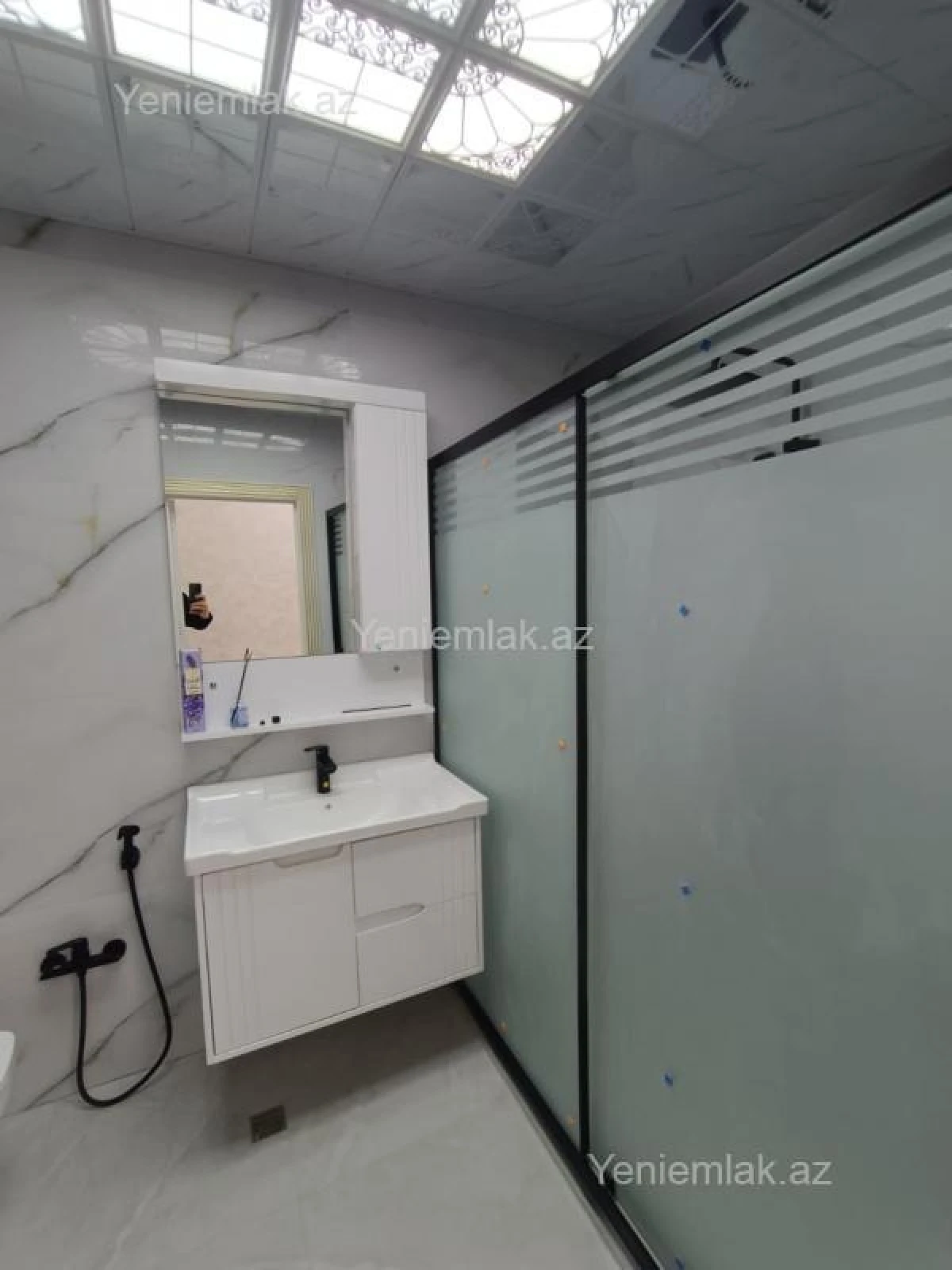 Satılır 2 otaqlı yeni tikili 67 m²