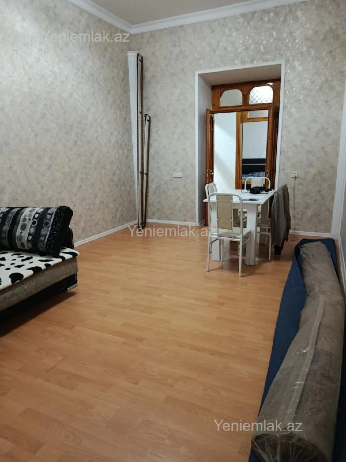 Satılır 1 otaqlı həyət evi 0.65 m²