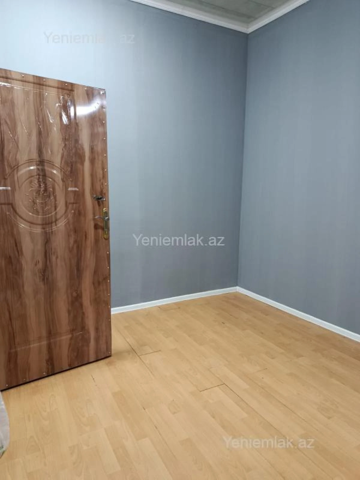 Satılır 1 otaqlı həyət evi 0.65 m²