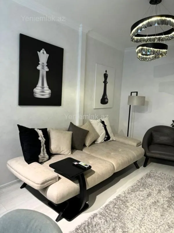 Satılır 3 otaqlı köhnə tikili 86 m²