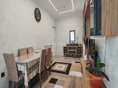 Satılır 3 otaqlı köhnə tikili 80 m²