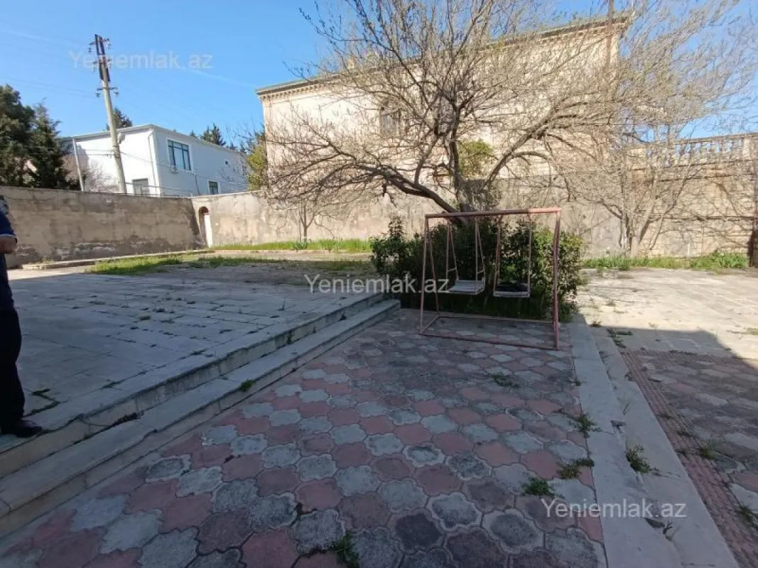 Satılır 6 otaqlı həyət evi 460 m²