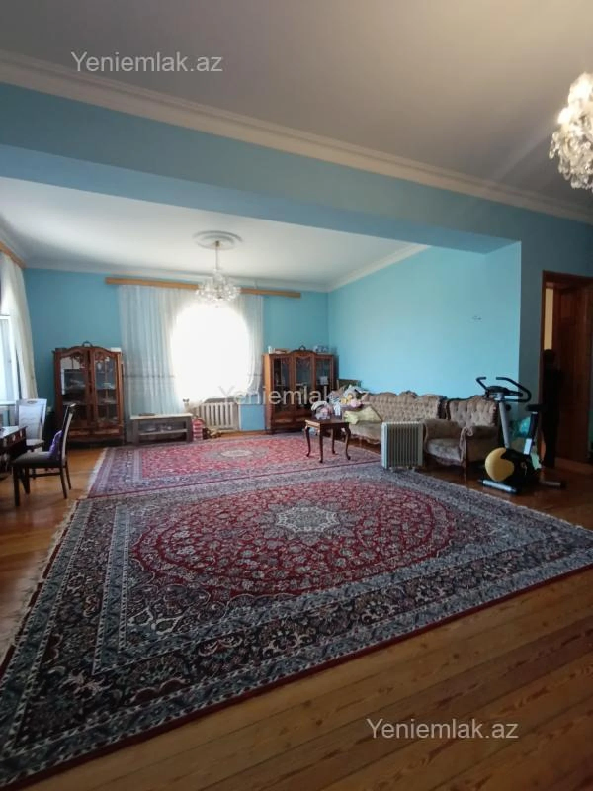 Satılır 6 otaqlı həyət evi 460 m²