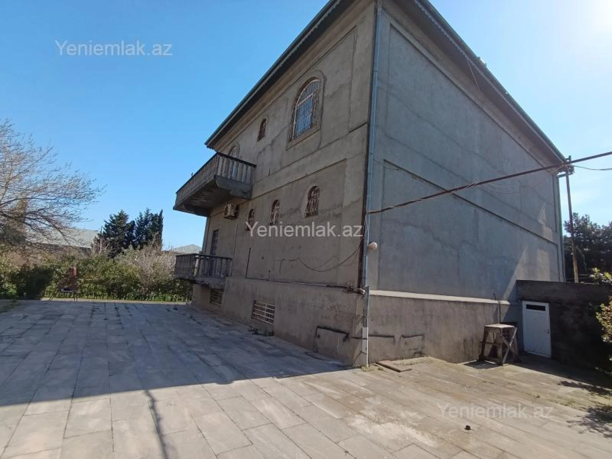Satılır 6 otaqlı həyət evi 460 m²