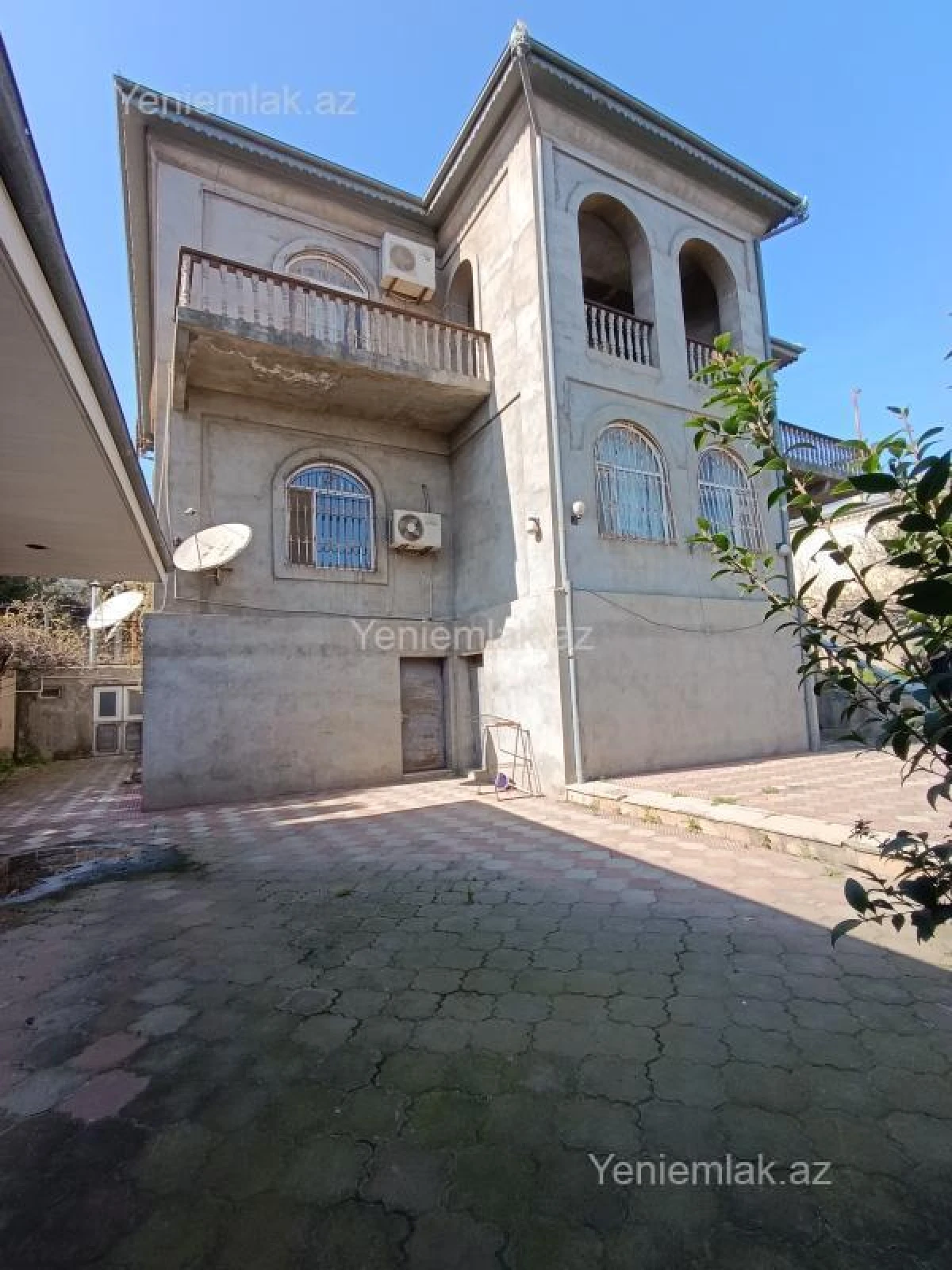 Satılır 6 otaqlı həyət evi 460 m²