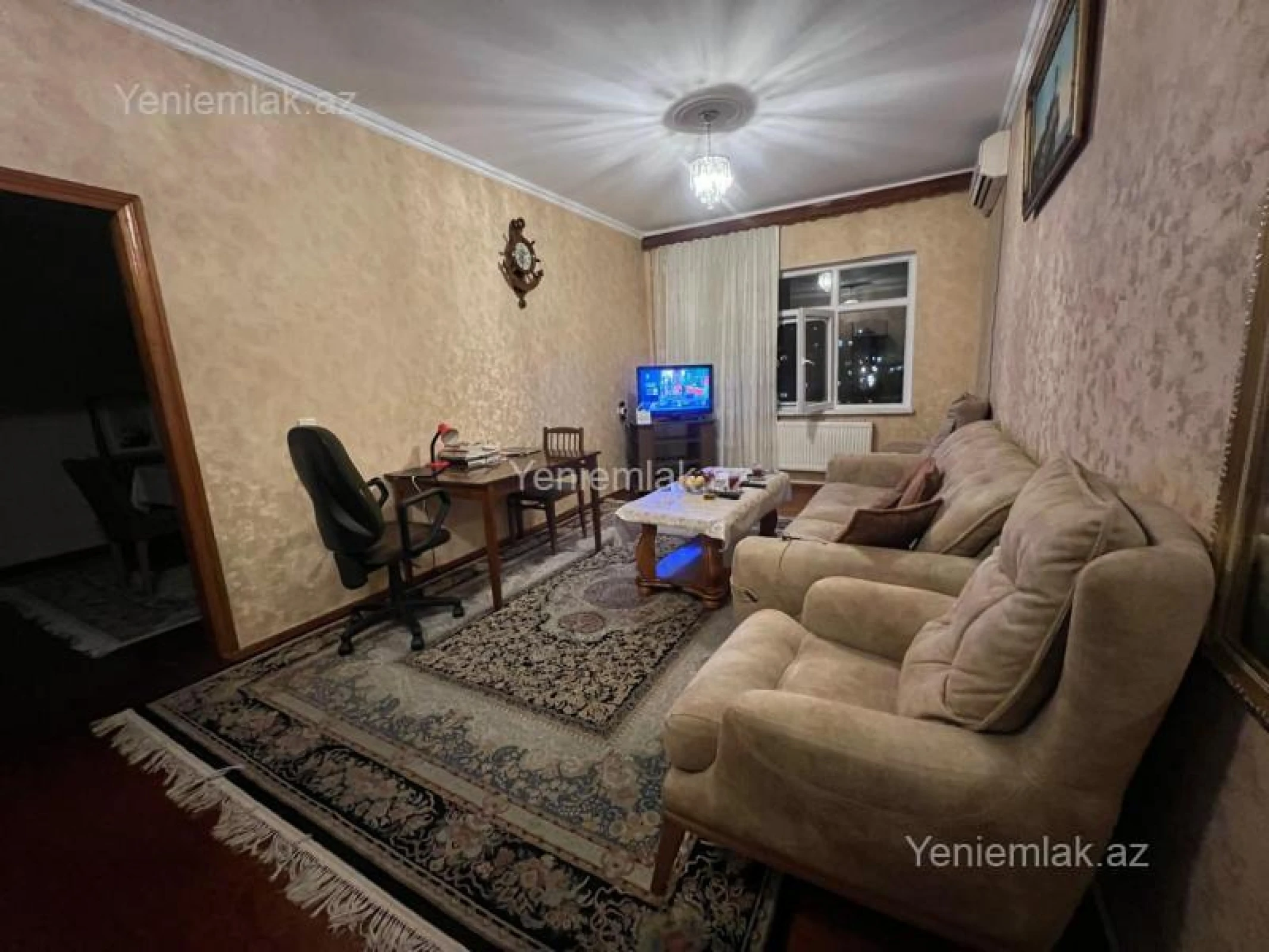 Satılır 4 otaqlı köhnə tikili 100 m²