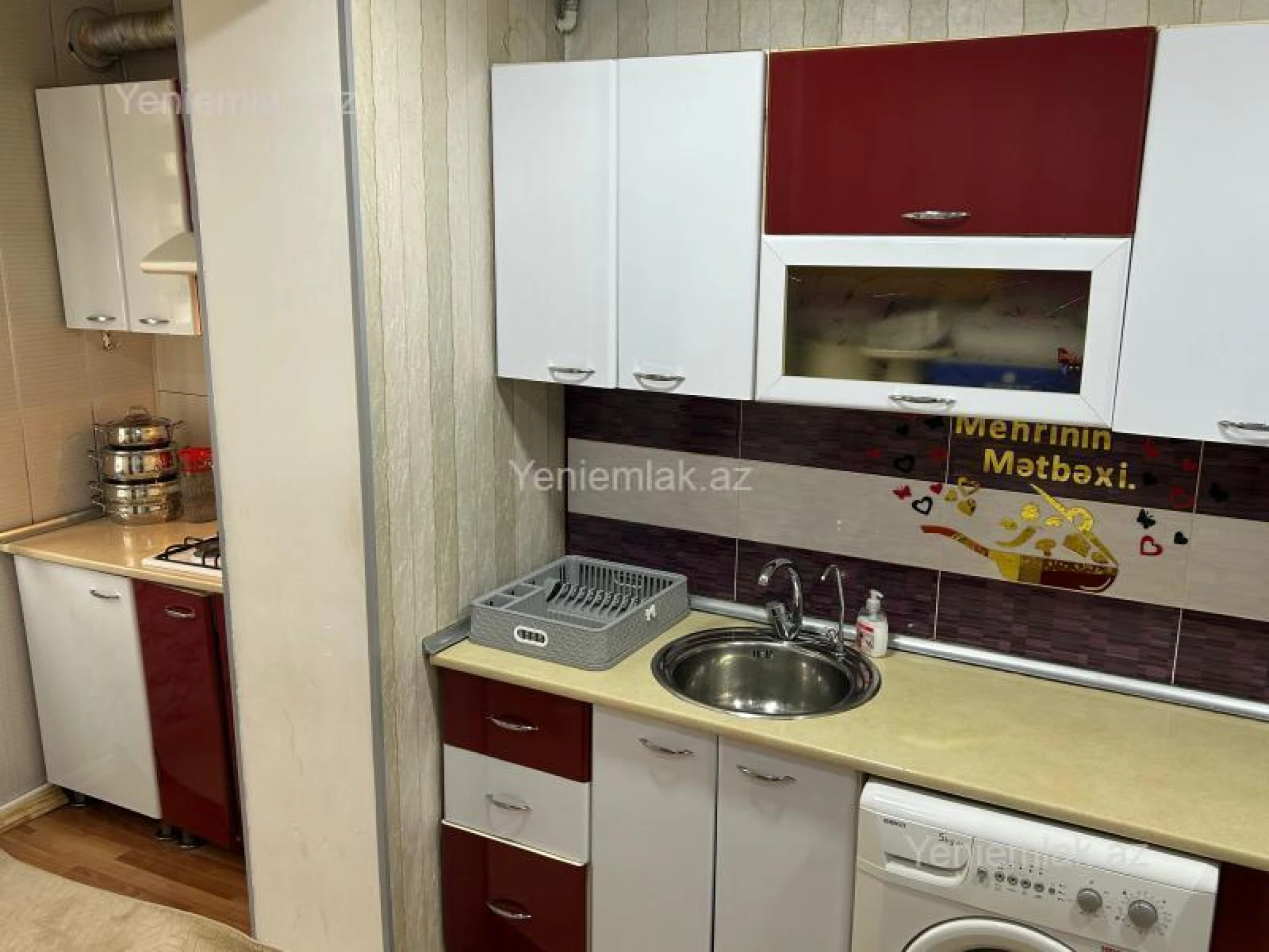 Satılır 3 otaqlı köhnə tikili 90 m²