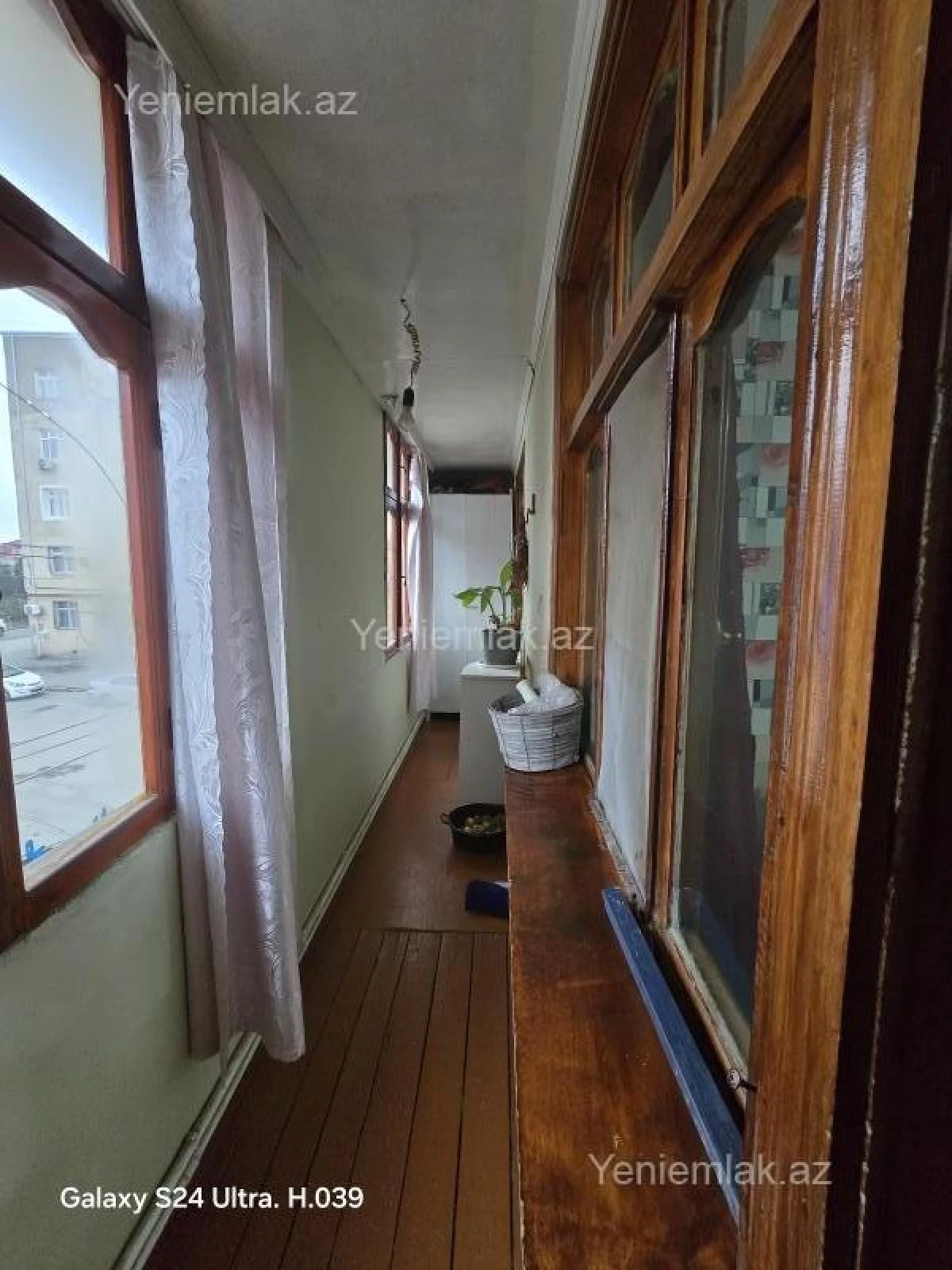 Satılır 2 otaqlı köhnə tikili 55 m²