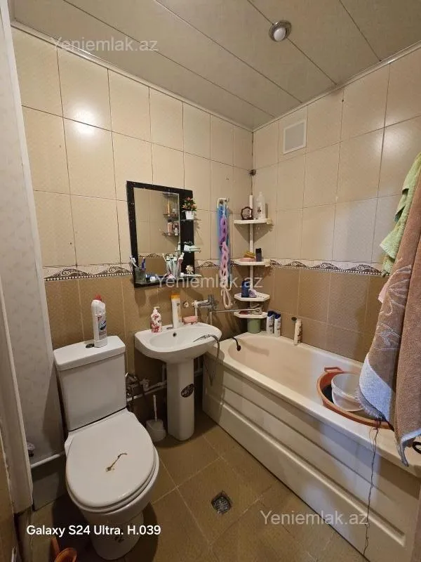 Satılır 2 otaqlı köhnə tikili 55 m²