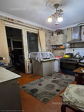 Satılır 2 otaqlı köhnə tikili 60 m²
