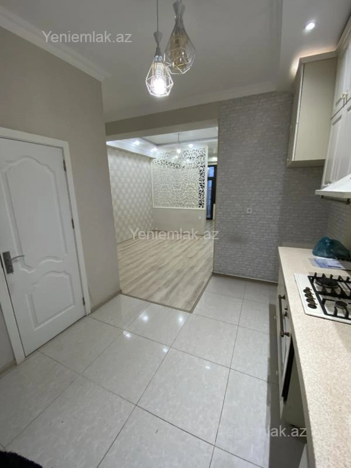 Satılır 1 otaqlı yeni tikili 35 m²