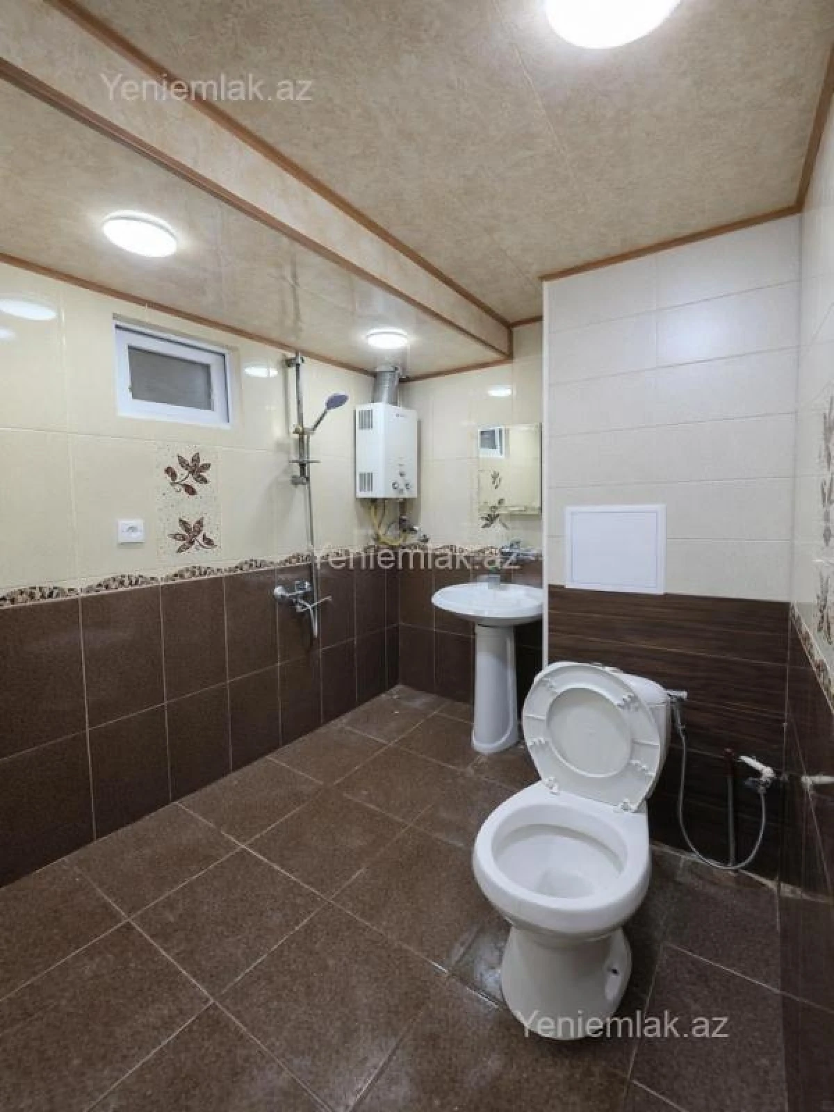 Satılır 2 otaqlı köhnə tikili 60 m²