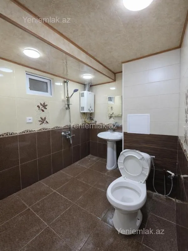 Satılır 2 otaqlı köhnə tikili 60 m²
