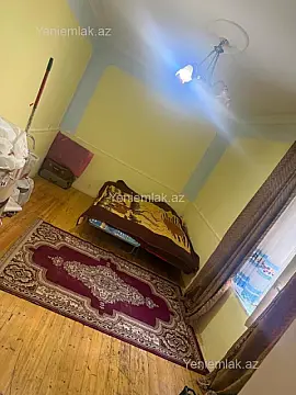Satılır 4 otaqlı həyət evi 100 m²