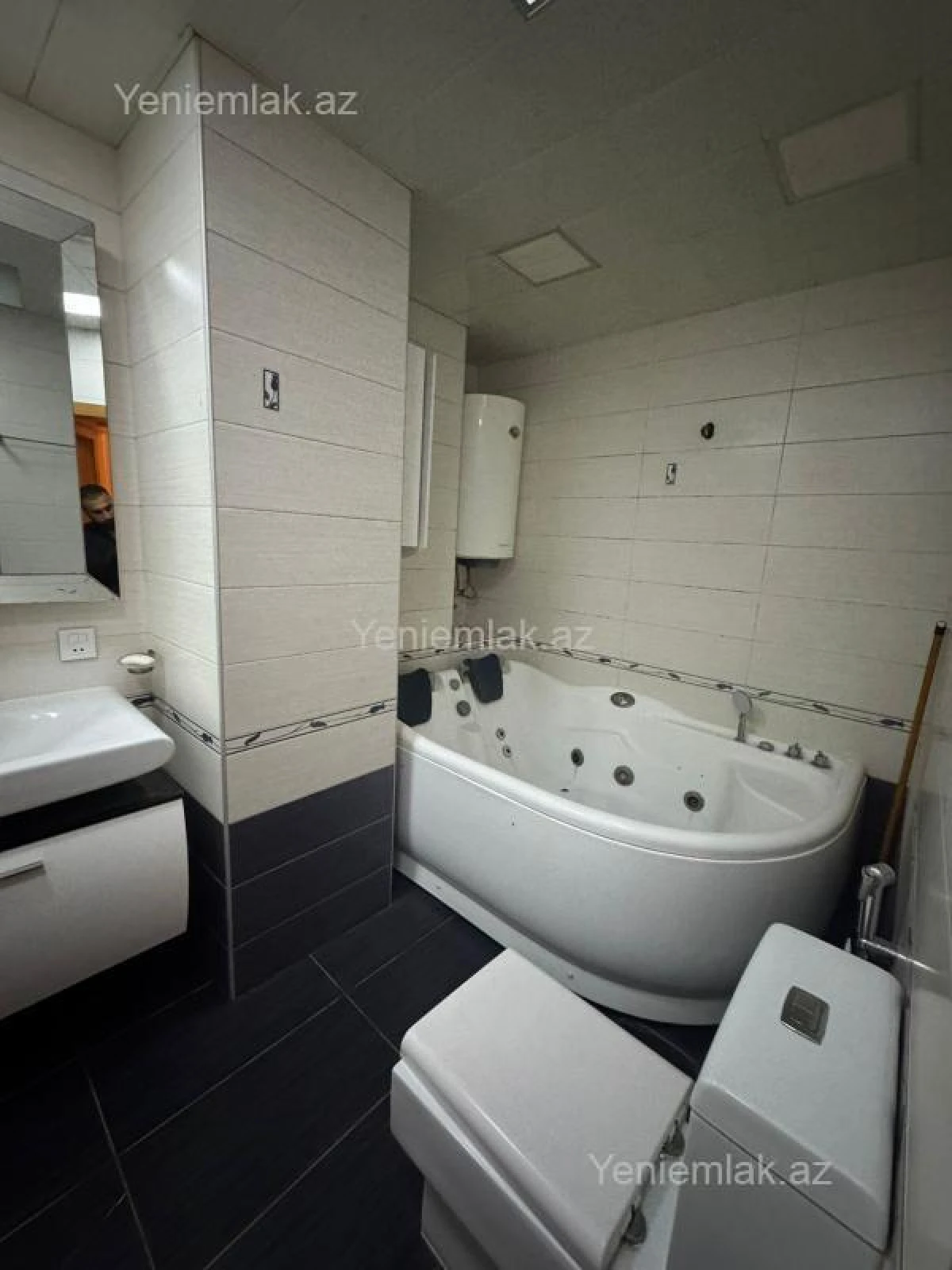 Satılır 3 otaqlı yeni tikili 112 m²