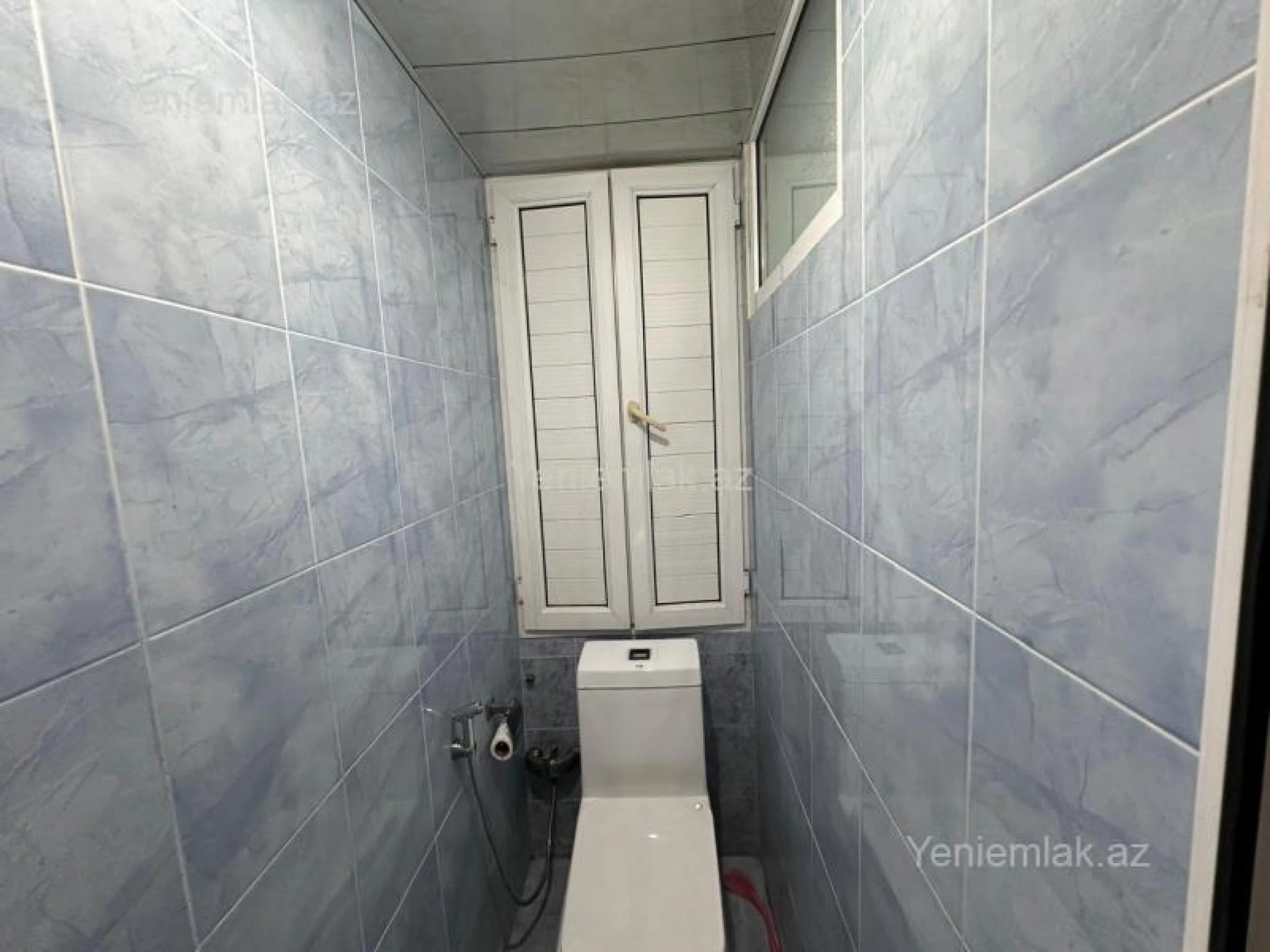 Satılır 3 otaqlı köhnə tikili 90 m²