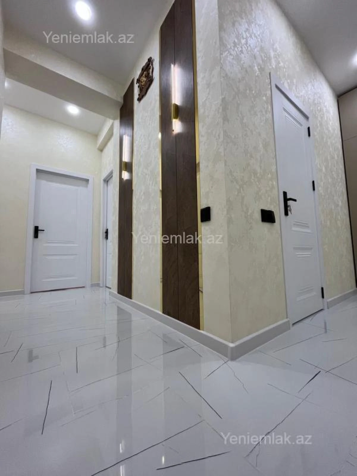 Satılır 3 otaqlı yeni tikili 95 m²