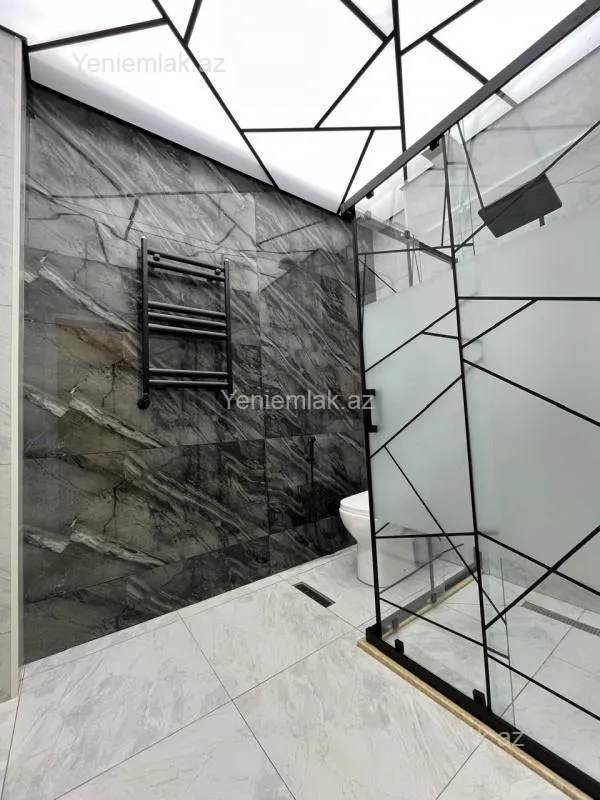 Satılır 3 otaqlı yeni tikili 95 m²