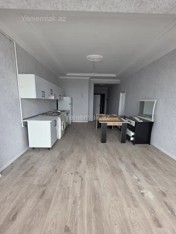 Satılır 2 otaqlı yeni tikili 61 m²