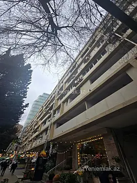 Satılır 2 otaqlı köhnə tikili 60 m² — Bakı, Nəsimi 2 otaq 60.00 m²