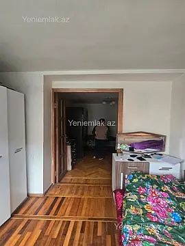 Satılır 2 otaqlı köhnə tikili 60 m²