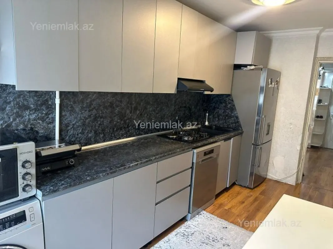 Satılır 3 otaqlı köhnə tikili 65 m²