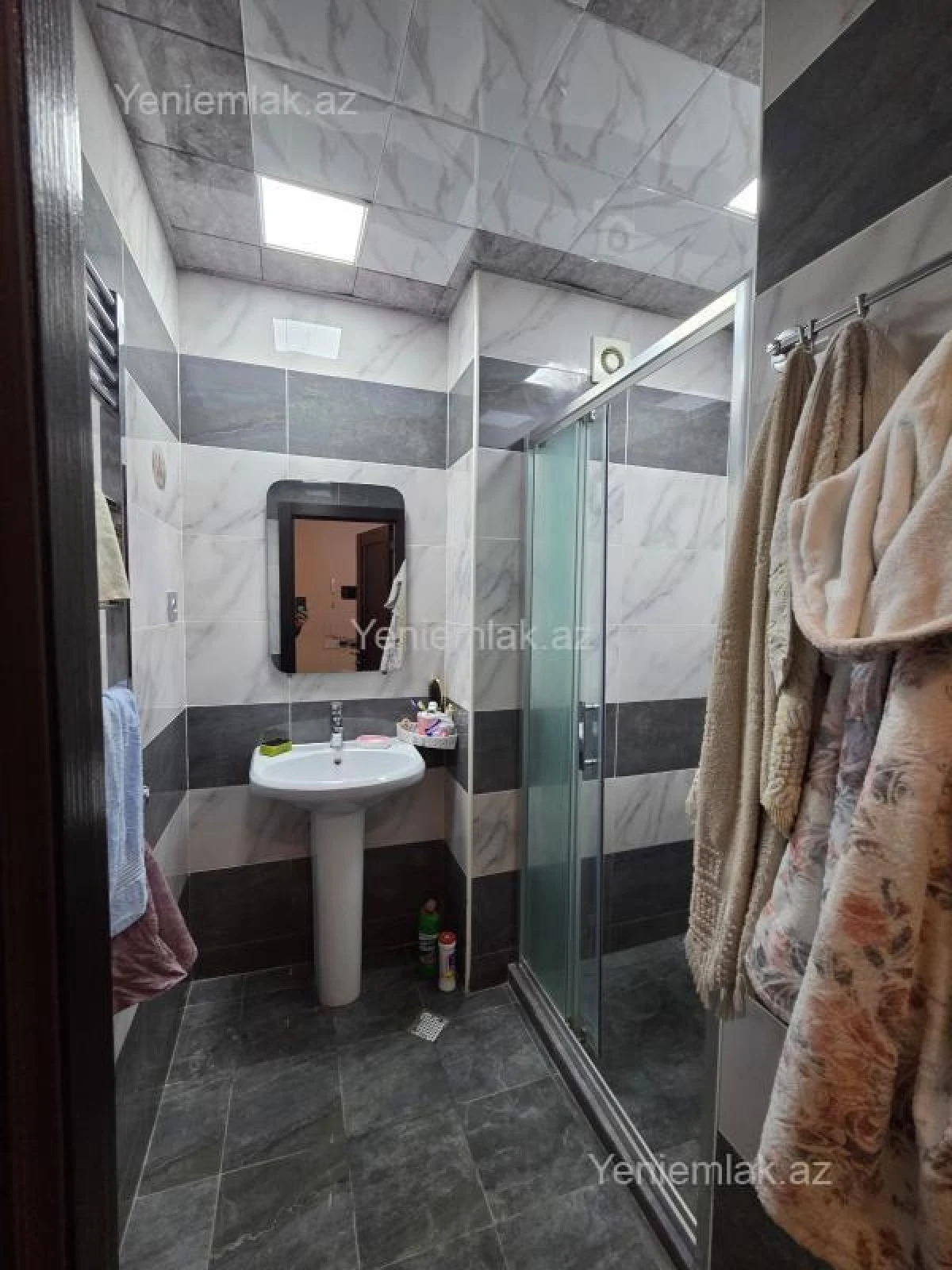 Satılır 3 otaqlı yeni tikili 87 m²